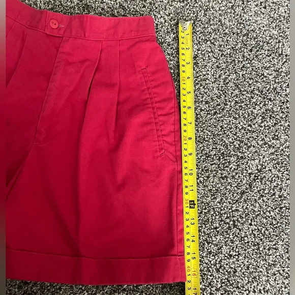 Vintage Red Pleated Front Diversity Women’s Shorts 6 Petite 90s high waisted - Picture 5 of 6